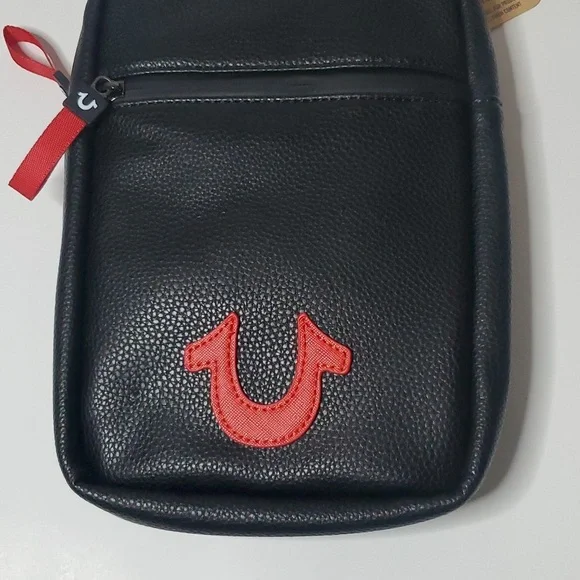 True Religion Stovall PU Horseshoe Logo Shoulder Sling Bag Faux Leather, new. - Picture 4 of 15